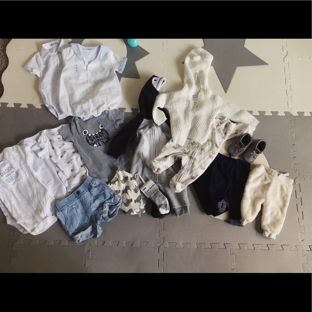 Baby clothes bundle. Ranging brands